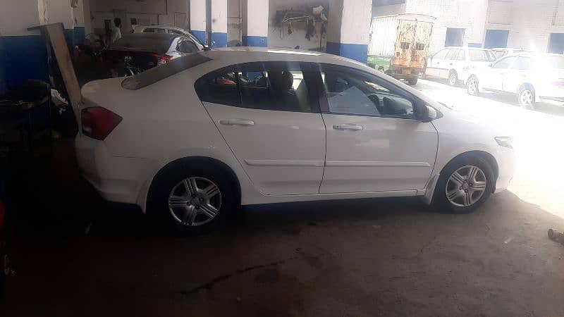 honda-city-ivtec-2017-big-1
