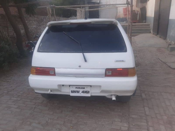 daihatsu-charade-1990-model-big-1