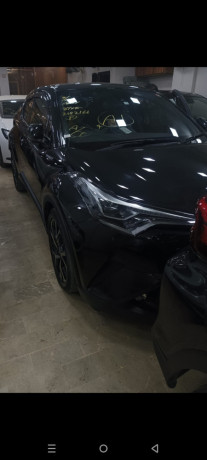 toyota-chr-big-0