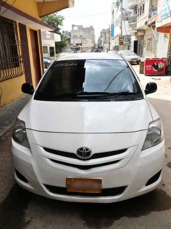 toyota-belta-2007-reg-2012-1300cc-white-big-0