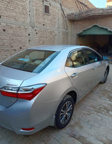 toyota-corolla-big-1
