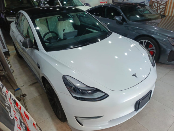 tesla-3-long-range-big-1