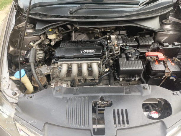 honda-city-13-auto-big-4