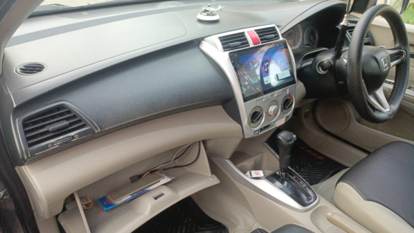 honda-city-13-auto-big-9