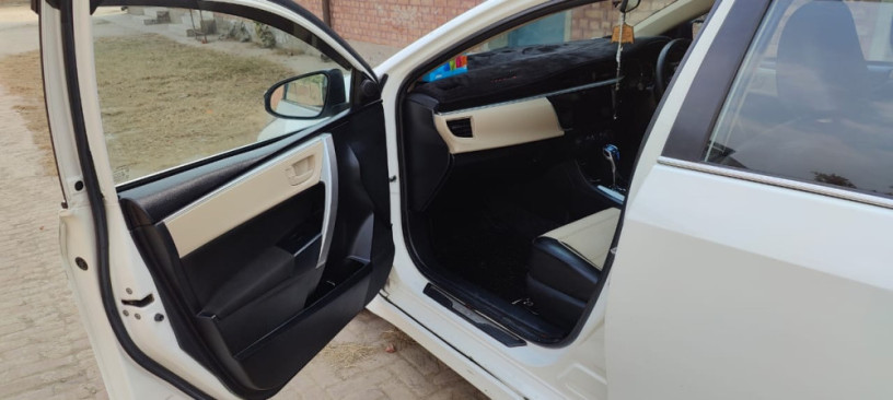 corolla-altis-big-5
