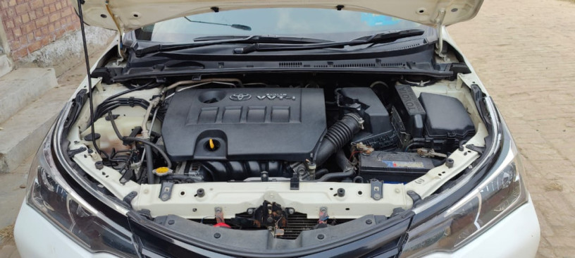 corolla-altis-big-4