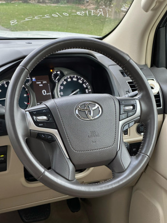 toyota-prado-tx-l-2025-fresh-import-big-8