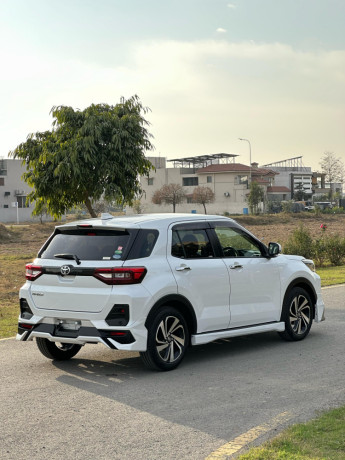 toyota-raize-z-5a-grade-big-2