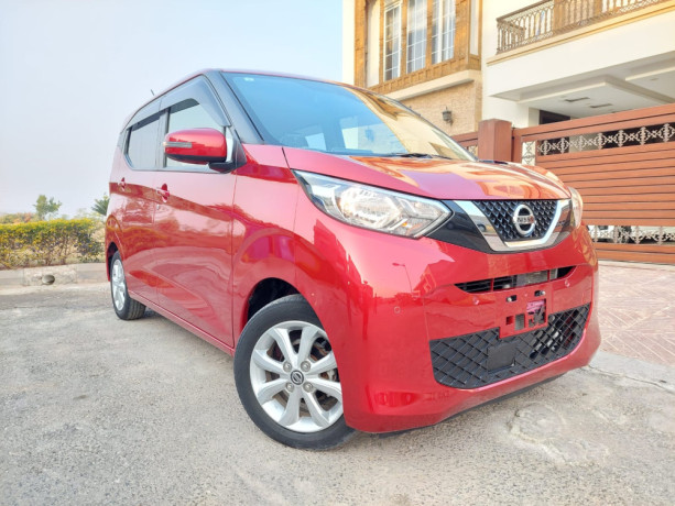 nissan-dayz-x-big-0
