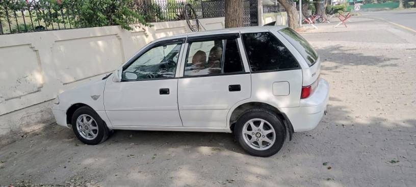 suzuki-cultus-vxli-big-2