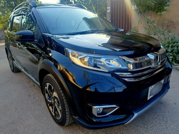 honda-brv-2021-model-big-0