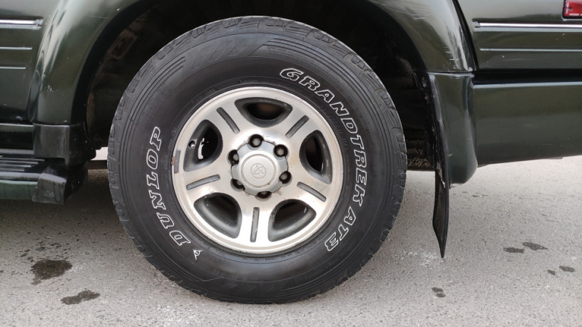 lexus-lx450-orignal-not-coverted-1997-big-9