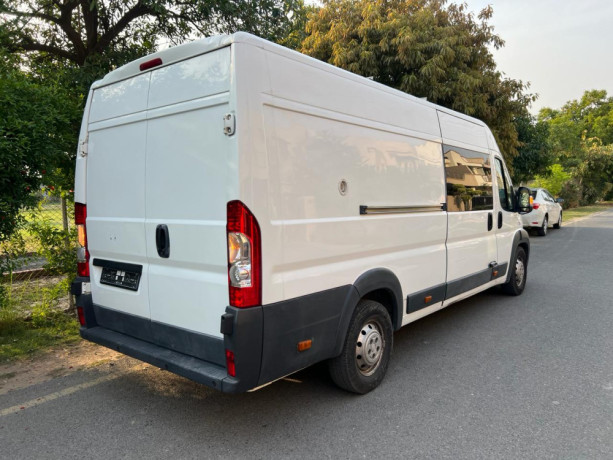 fiat-ducato-camper-van-caravan-motor-home-big-4