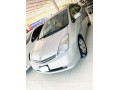 toyota-prius-small-1