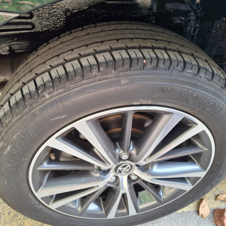toyota-grande-big-2