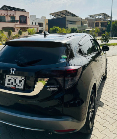 honda-vezel-2014-big-5