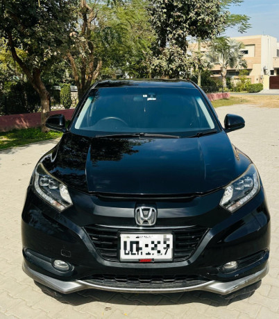 honda-vezel-2014-big-3