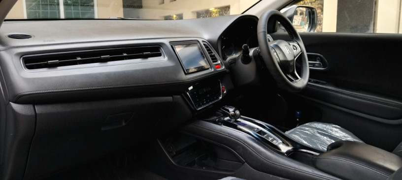 honda-vezel-big-4