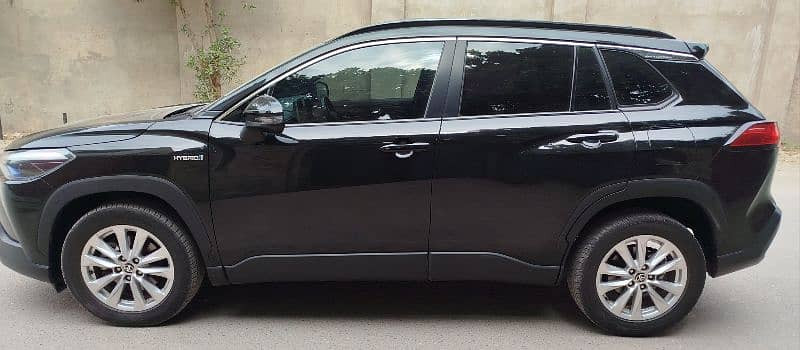 toyota-corolla-cross-hev-x-2024-big-3