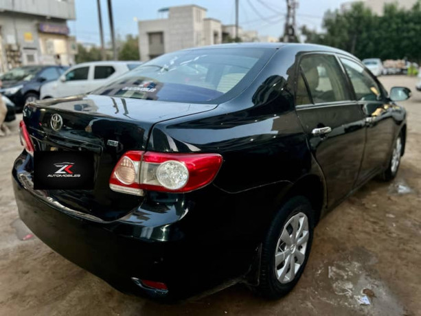 toyota-corolla-xli-2009-big-6