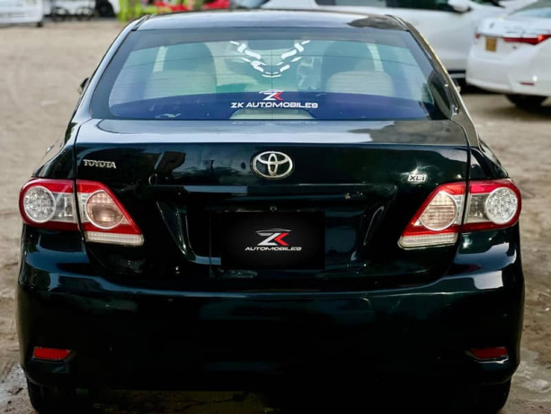 toyota-corolla-xli-2009-big-5