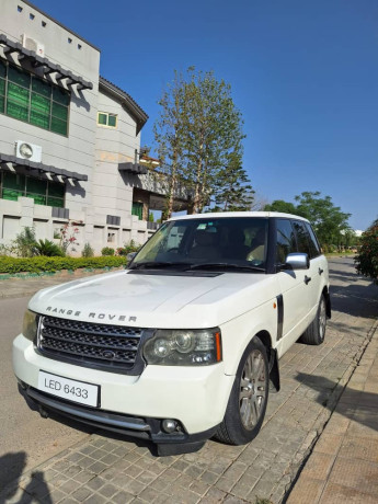 range-rover-vogue-2004-model-big-0