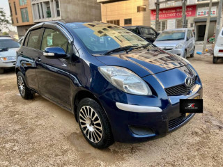 toyota-vitz-2008