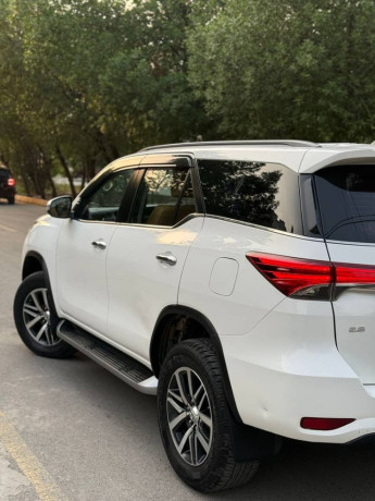 toyota-fortuner-sigma-28-diesel-big-5