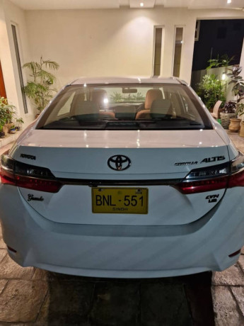 toyota-corolla-altis-grande-cvt-i-18-2018-big-5
