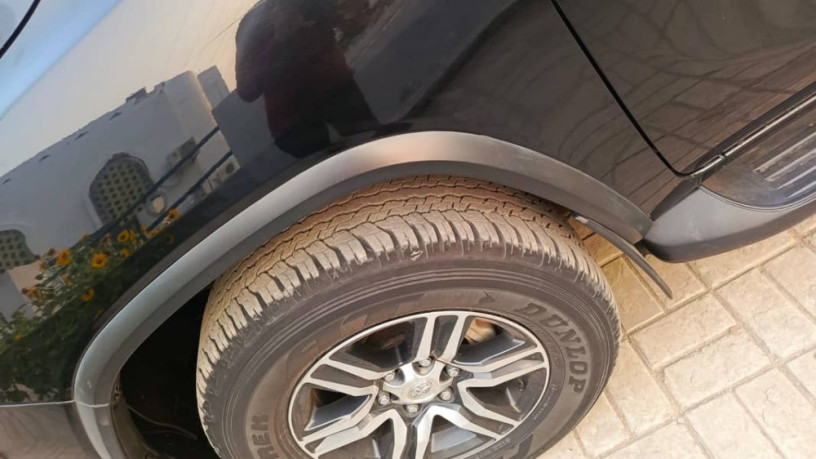 toyota-fortuner-g-2022-big-7