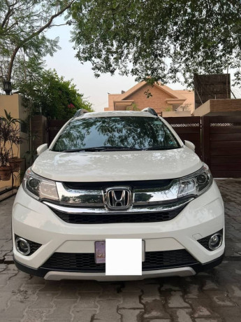 honda-br-v-2017-big-3