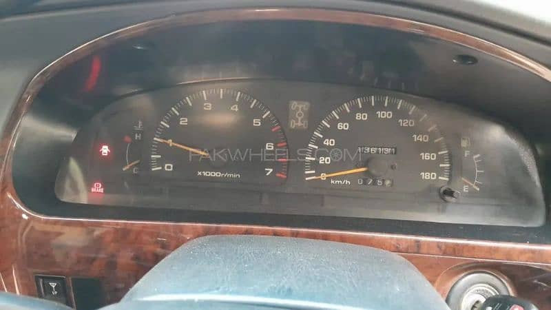 toyota-surf-ssrg-model-19962015-big-9