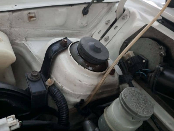 mehran-vxr-total-genuine-big-6