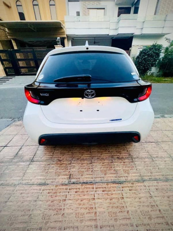 toyota-yaris-20212025-total-genuine-urgent-sale-92-300-3441234-big-8