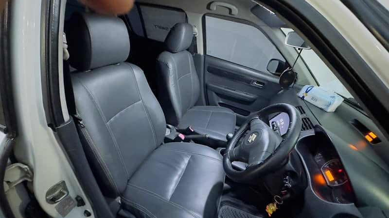 suzuki-swift-2012-big-5