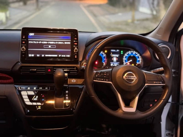 nissan-dayz-highway-star-2021-big-6